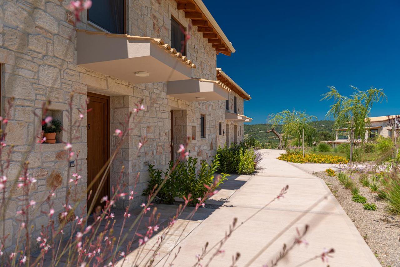 Mint Retreat Suites (Adults Only) Kalandra Bagian luar foto