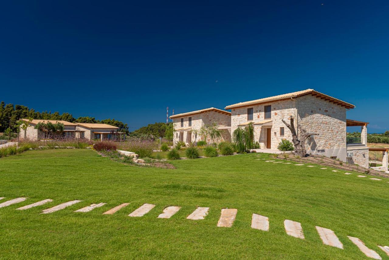 Mint Retreat Suites (Adults Only) Kalandra Bagian luar foto