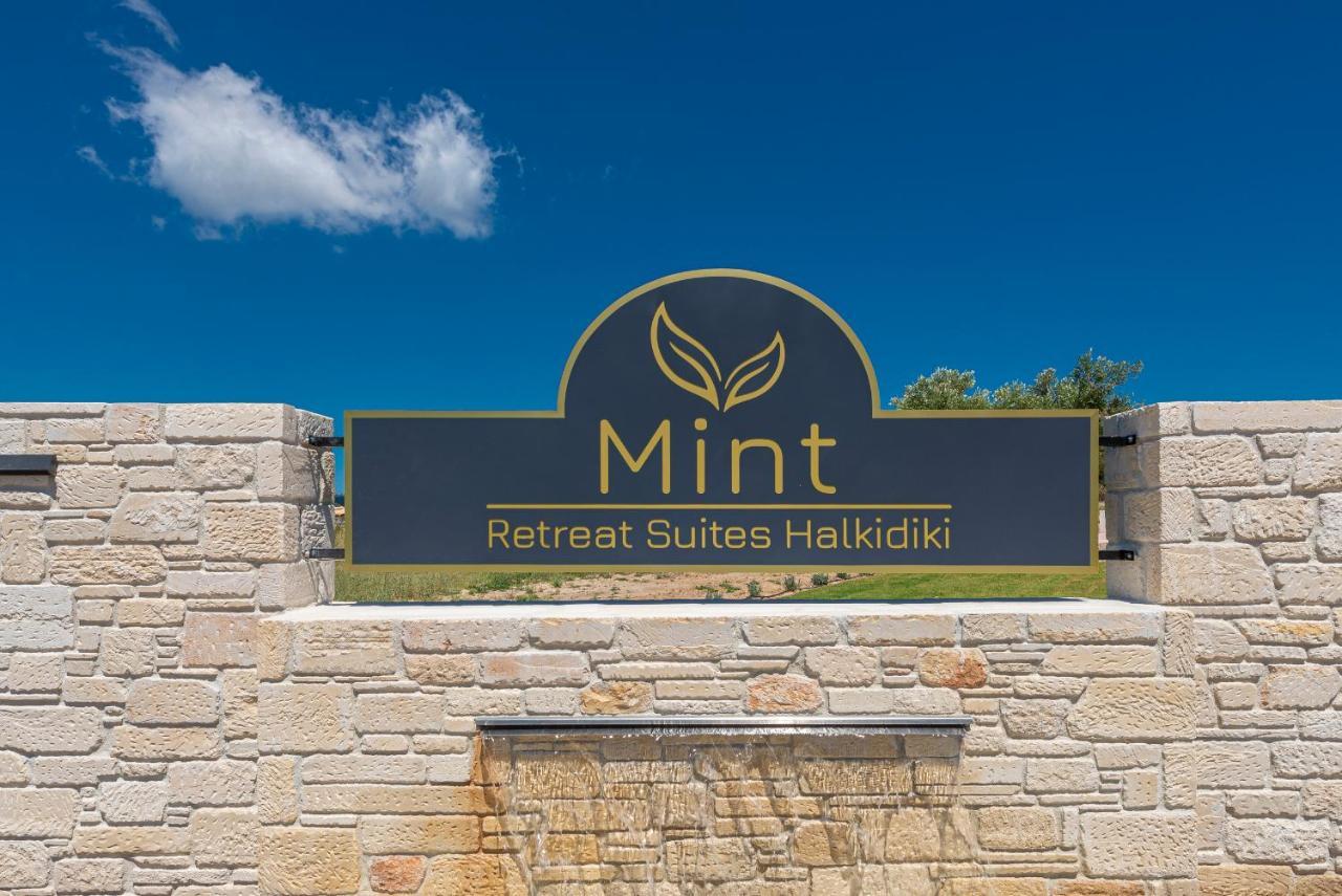 Mint Retreat Suites (Adults Only) Kalandra Bagian luar foto